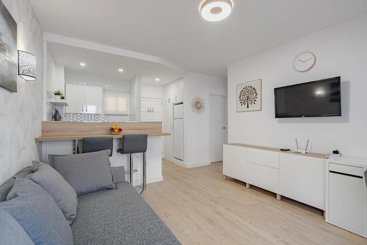 Modern And Cozy Apartment In Los Cristianos